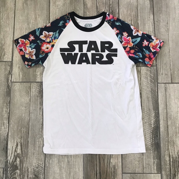 Star Wars Other - Star Wars Floral Short Sleeve Classic Shirt